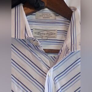 Eighty Eight Medium Striped Blue White 100% Cotton Dress Shirt Casual Button